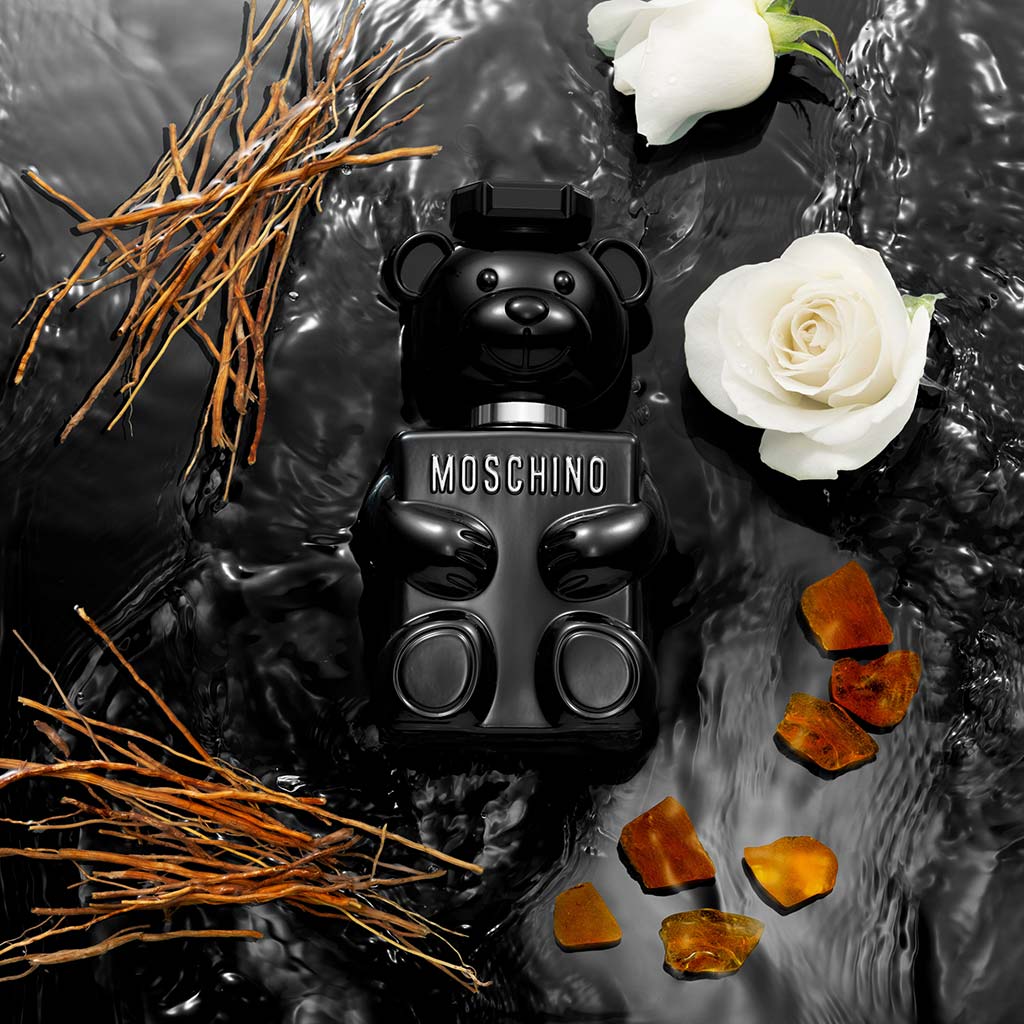 Michele Gastl - MOSCHINO - SEPHORA Michele Gastl – MOSCHINO – SEPHORA