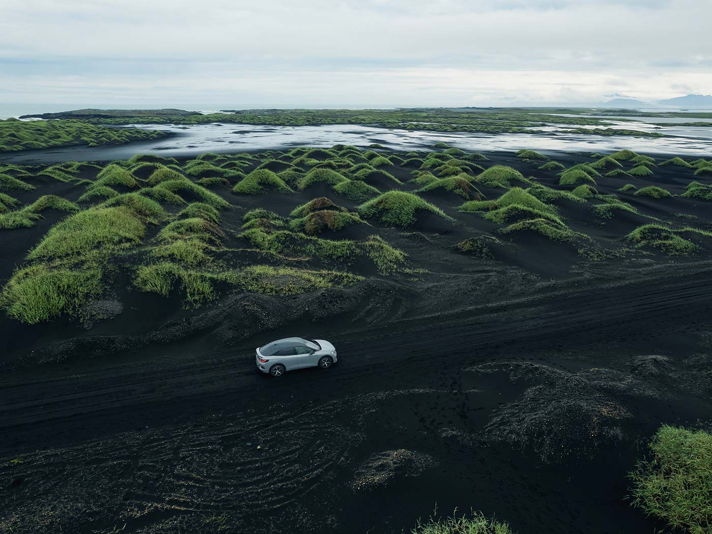 Christof Schmidt - VW Magazin - ID.5 GTX ChristofSchmidt Island ID5 016